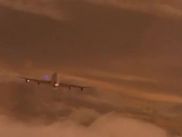 Boeing 747 v ohrožení (1996) akční, Segal czdab